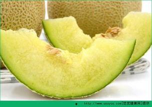 喝酒之后吃哈密瓜好吗吗,酒后吃哈密瓜的影响与建议
