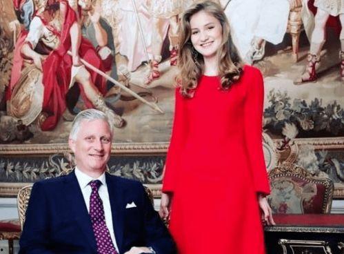 伦敦公主留学吃瓜