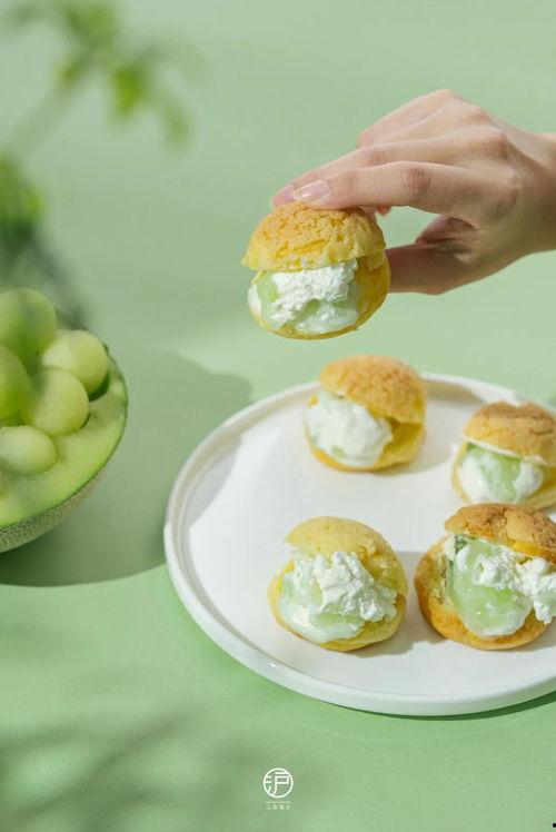 泡芙吃瓜,揭秘娱乐圈那些不为人知的幕后故事