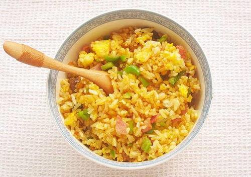 吃瓜遇上炒饭,一场美食与娱乐的跨界碰撞